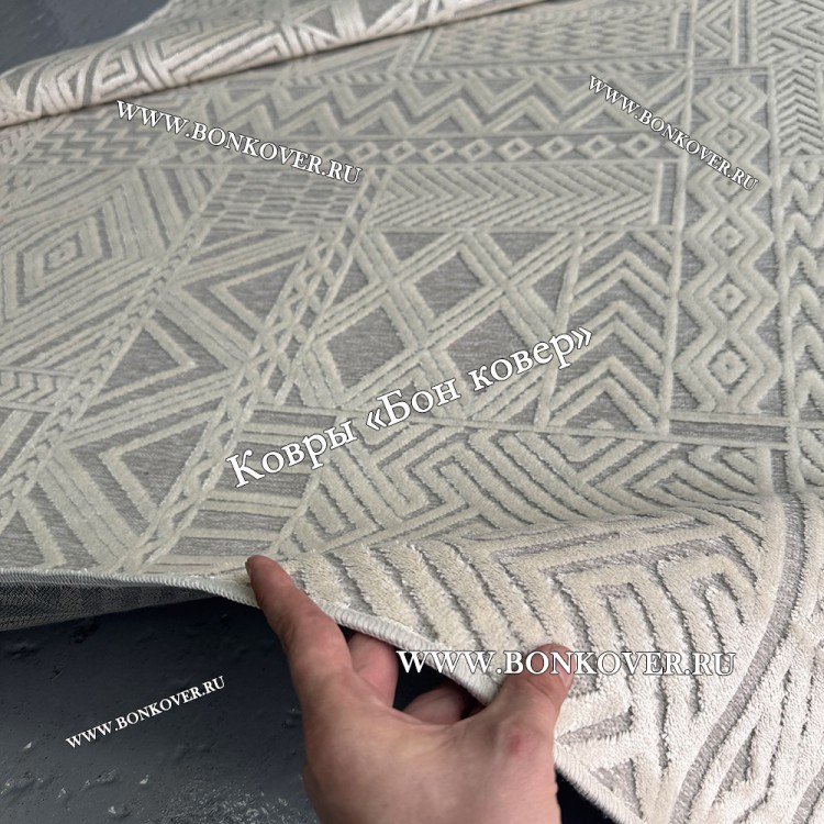 Тонкий Ковер для гостиной из артшелка дизайн 30299 Молочный